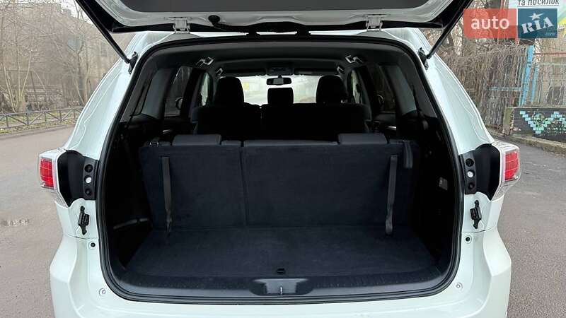 Внедорожник / Кроссовер Toyota Highlander 2014 в Одессе