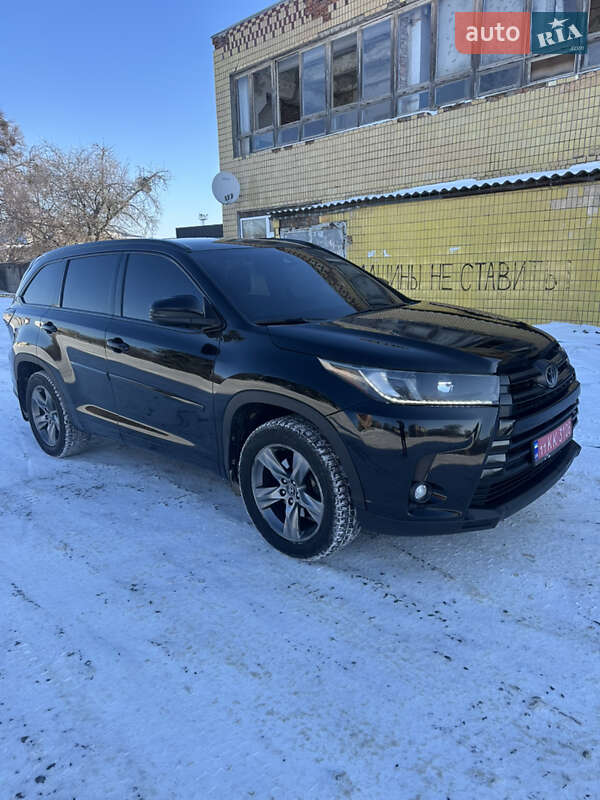 Внедорожник / Кроссовер Toyota Highlander 2019 в Харькове