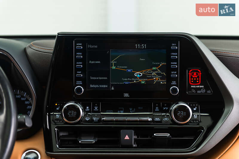 Внедорожник / Кроссовер Toyota Highlander 2021 в Мукачево