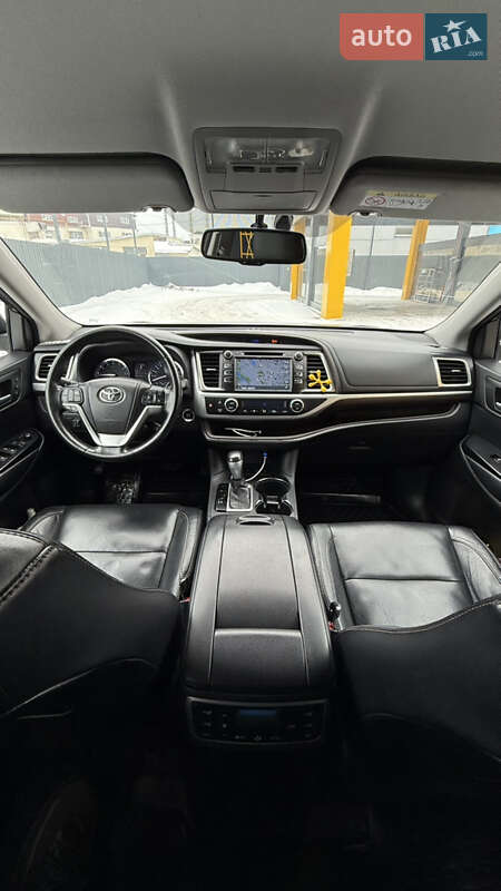 Позашляховик / Кросовер Toyota Highlander 2014 в Харкові фото 9 Позашляховик / Кросовер Toyota Highlander 2014 в Харкові