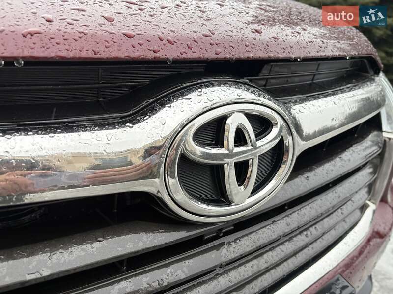 Внедорожник / Кроссовер Toyota Highlander 2014 в Харькове фото 15 Внедорожник / Кроссовер Toyota Highlander 2014 в Харькове