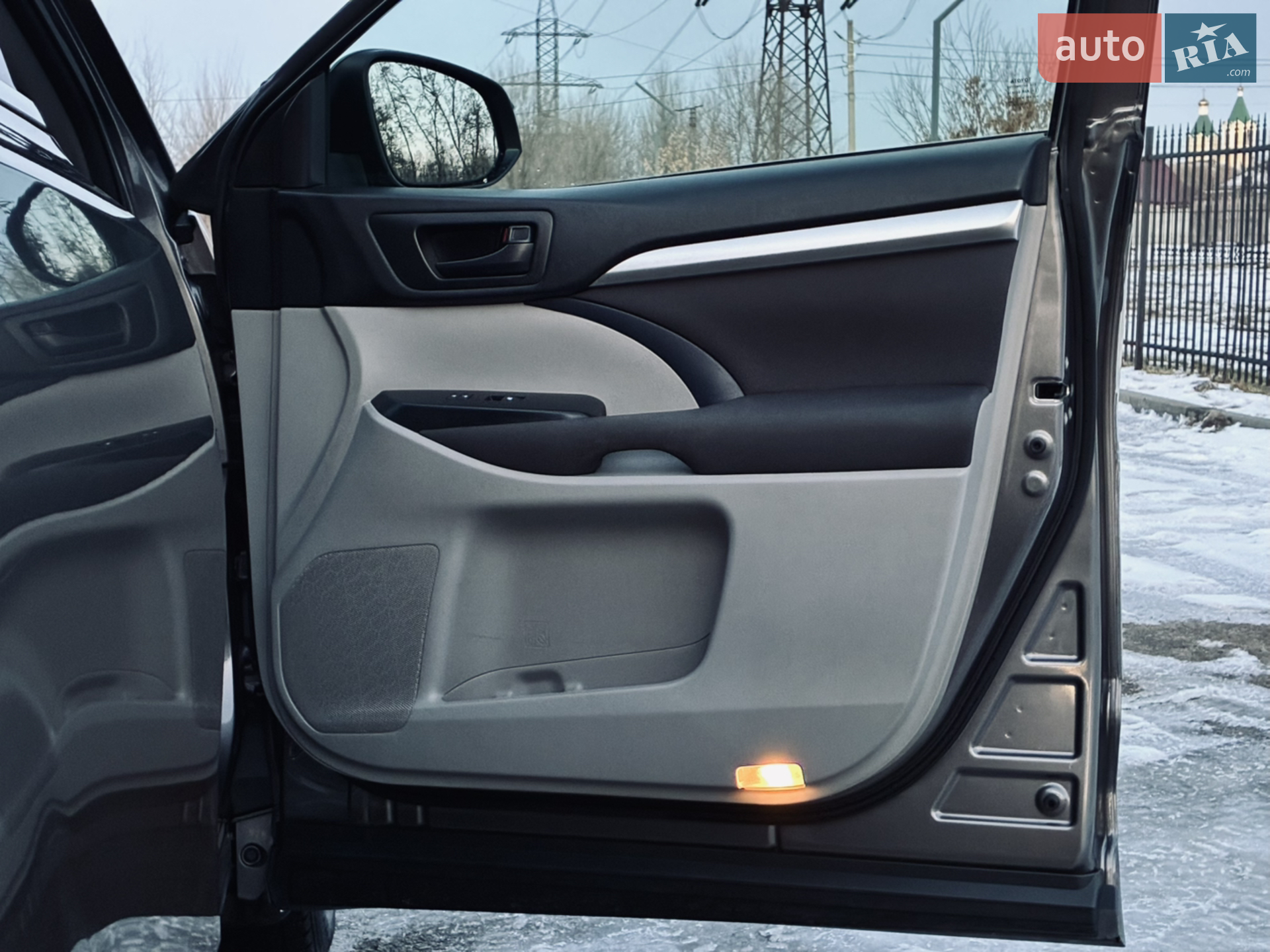 2017 Toyota Highlander - мініатюра 33