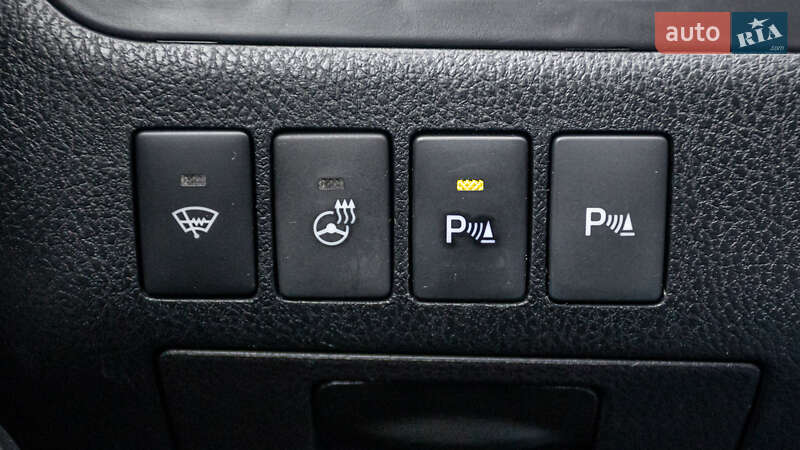 Внедорожник / Кроссовер Toyota Highlander 2019 в Днепре