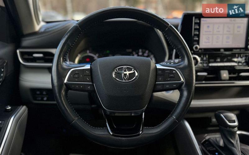 Внедорожник / Кроссовер Toyota Highlander 2020 в Львове