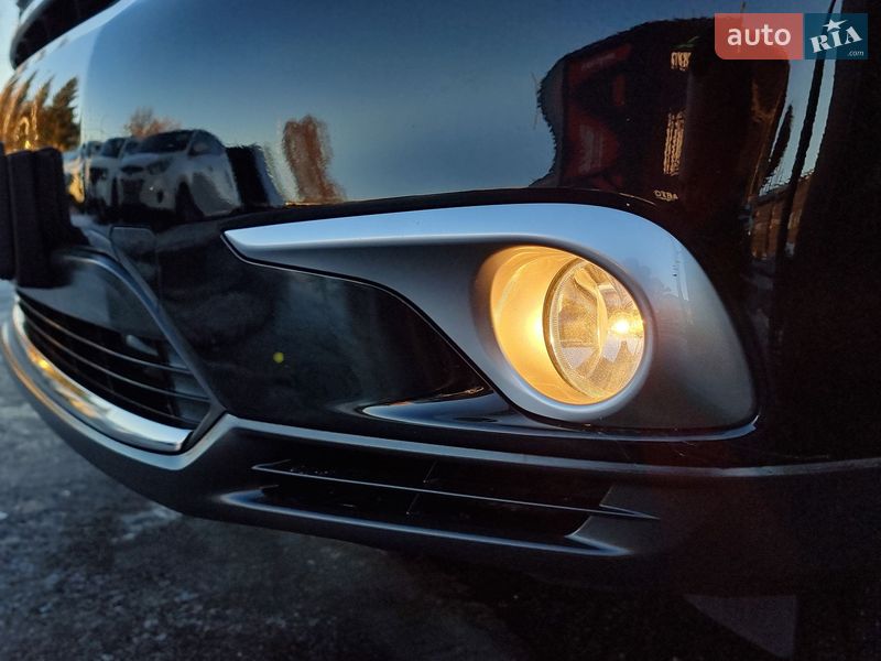 Внедорожник / Кроссовер Toyota Highlander 2013 в Виннице