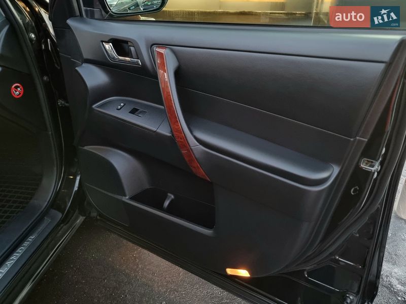 Внедорожник / Кроссовер Toyota Highlander 2013 в Виннице