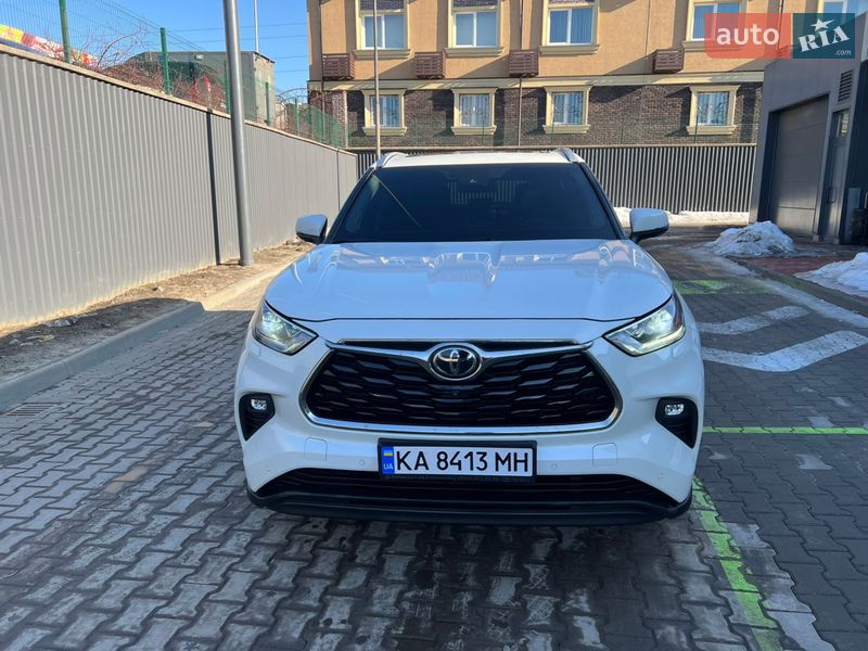 Внедорожник / Кроссовер Toyota Highlander 2020 в Киеве