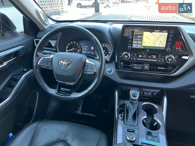 Внедорожник / Кроссовер Toyota Highlander 2020 в Киеве