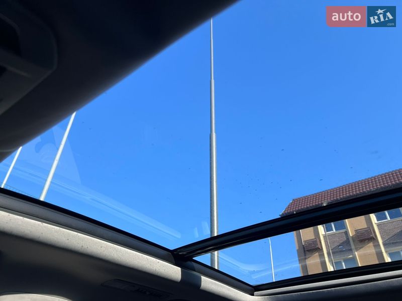 Внедорожник / Кроссовер Toyota Highlander 2020 в Киеве