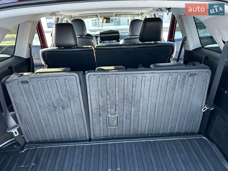 Внедорожник / Кроссовер Toyota Highlander 2018 в Ровно