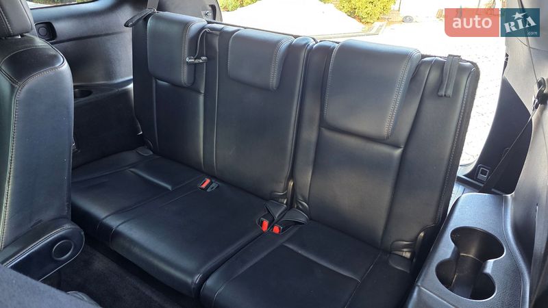 Позашляховик / Кросовер Toyota Highlander 2016 в Житомирі