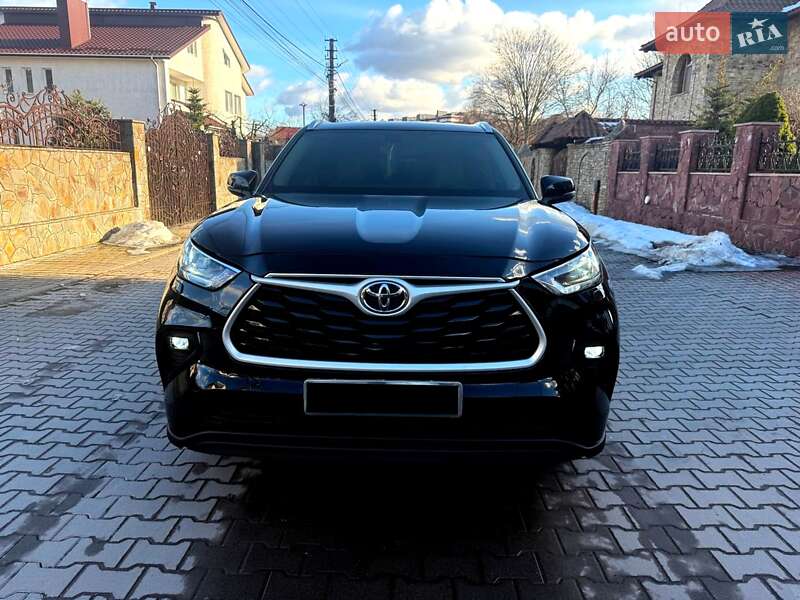 Позашляховик / Кросовер Toyota Highlander 2020 в Хмельницькому
