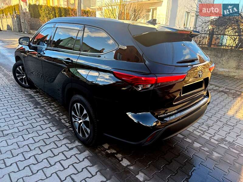 Позашляховик / Кросовер Toyota Highlander 2020 в Хмельницькому