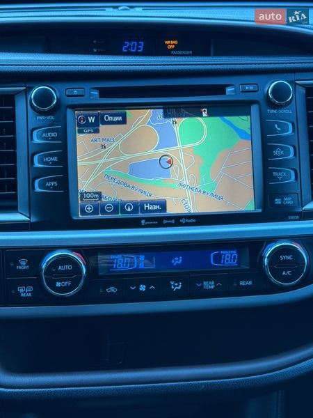 Внедорожник / Кроссовер Toyota Highlander 2016 в Киеве