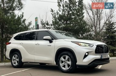 Внедорожник / Кроссовер Toyota Highlander 2020 в Киеве