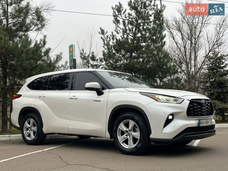 Toyota Highlander 2020