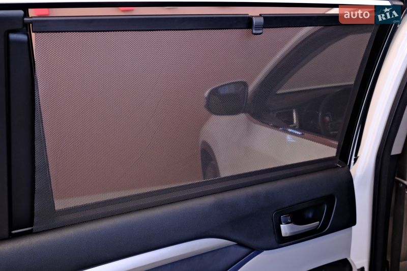 Внедорожник / Кроссовер Toyota Highlander 2017 в Одессе