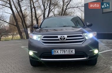 Внедорожник / Кроссовер Toyota Highlander 2012 в Хмельницком