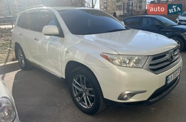 Позашляховик / Кросовер Toyota Highlander 2011 в Києві