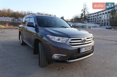 Позашляховик / Кросовер Toyota Highlander 2011 в Львові