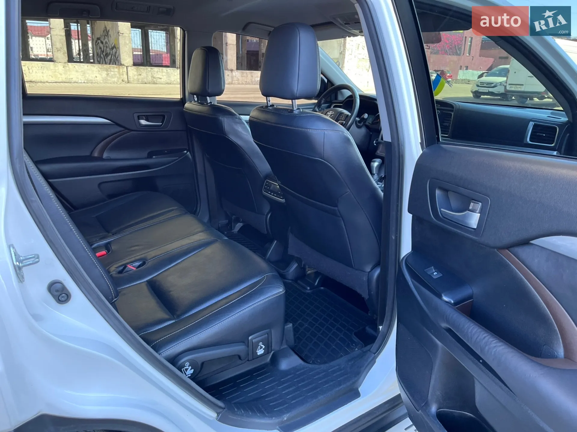 2014 Toyota Highlander - мініатюра 39