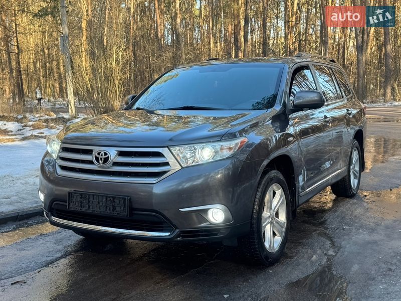 Toyota Highlander 2013