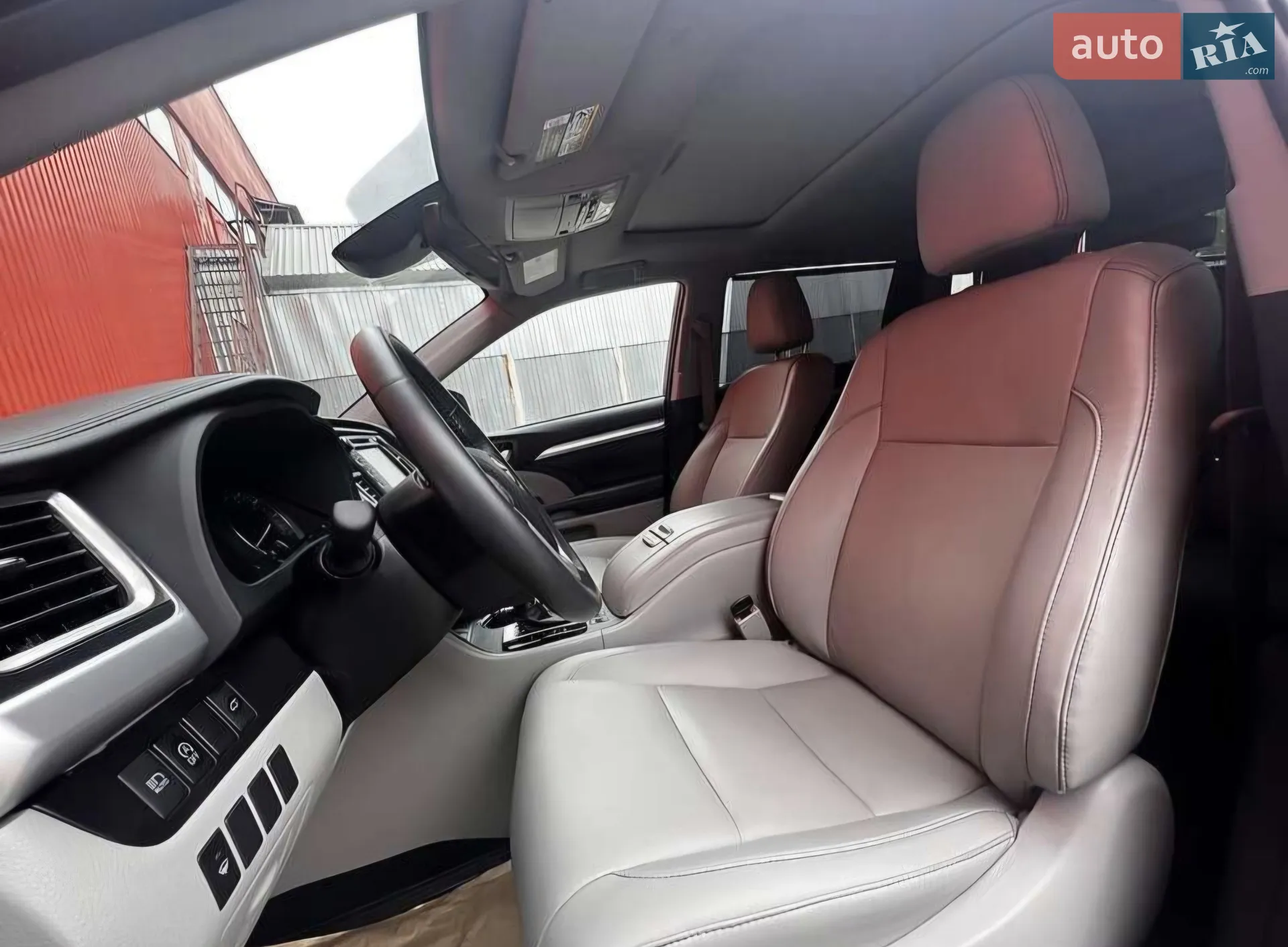 2019 Toyota Highlander - мініатюра 17