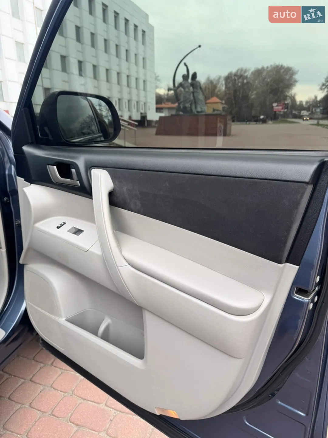 2013 Toyota Highlander - мініатюра 10