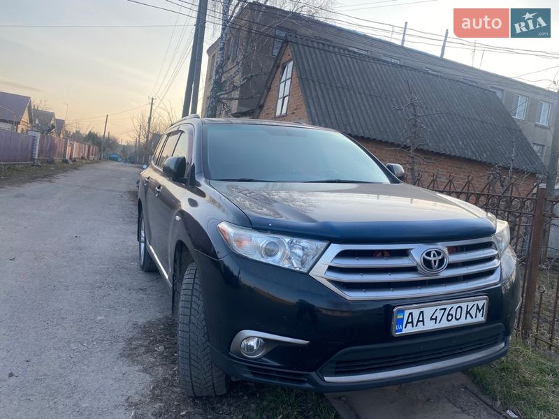 Toyota Highlander 2011