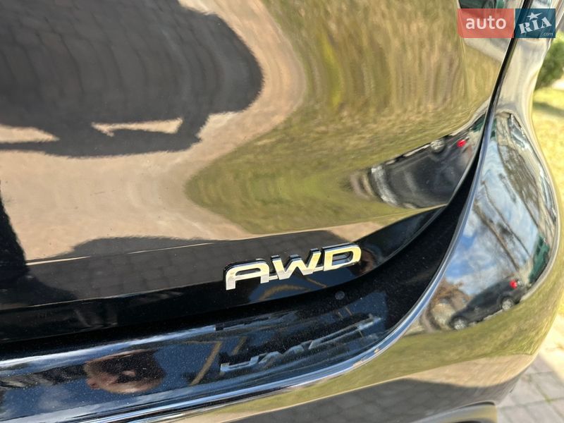 Позашляховик / Кросовер Toyota Highlander 2020 в Києві