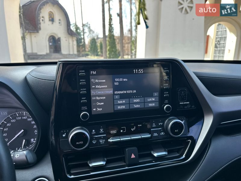 Позашляховик / Кросовер Toyota Highlander 2020 в Києві