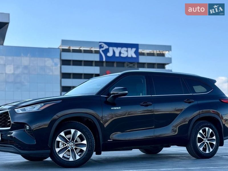 Внедорожник / Кроссовер Toyota Highlander 2020 в Киеве
