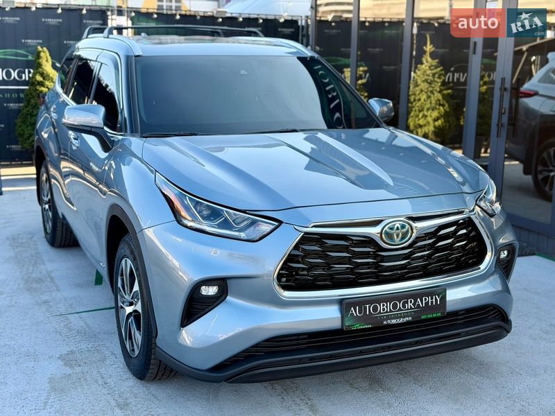 Позашляховик / Кросовер Toyota Highlander 2021 в Києві