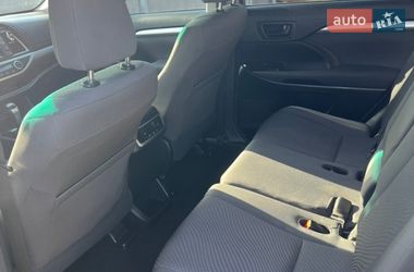 Позашляховик / Кросовер Toyota Highlander 2017 в Ніжині
