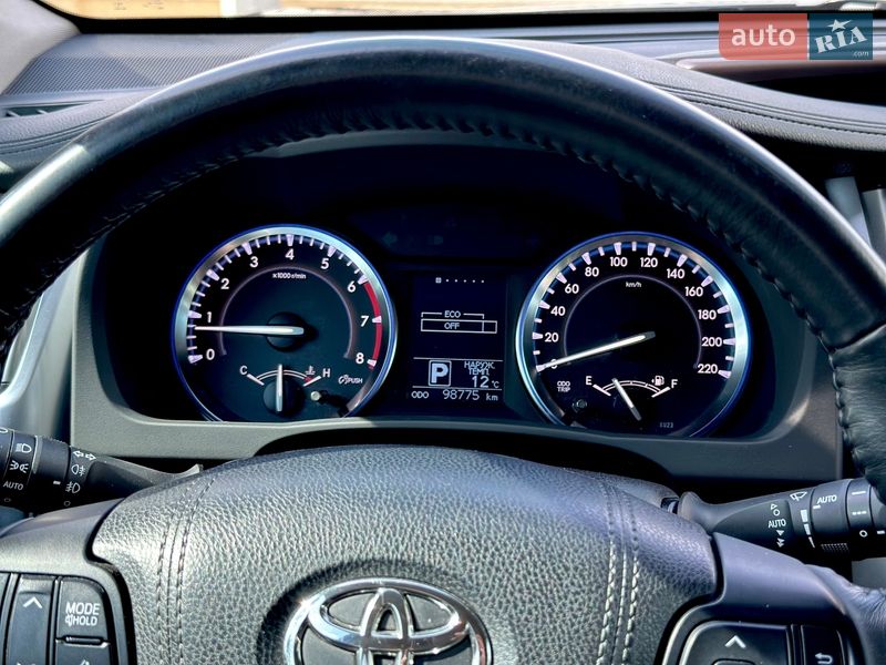 Позашляховик / Кросовер Toyota Highlander 2015 в Харкові