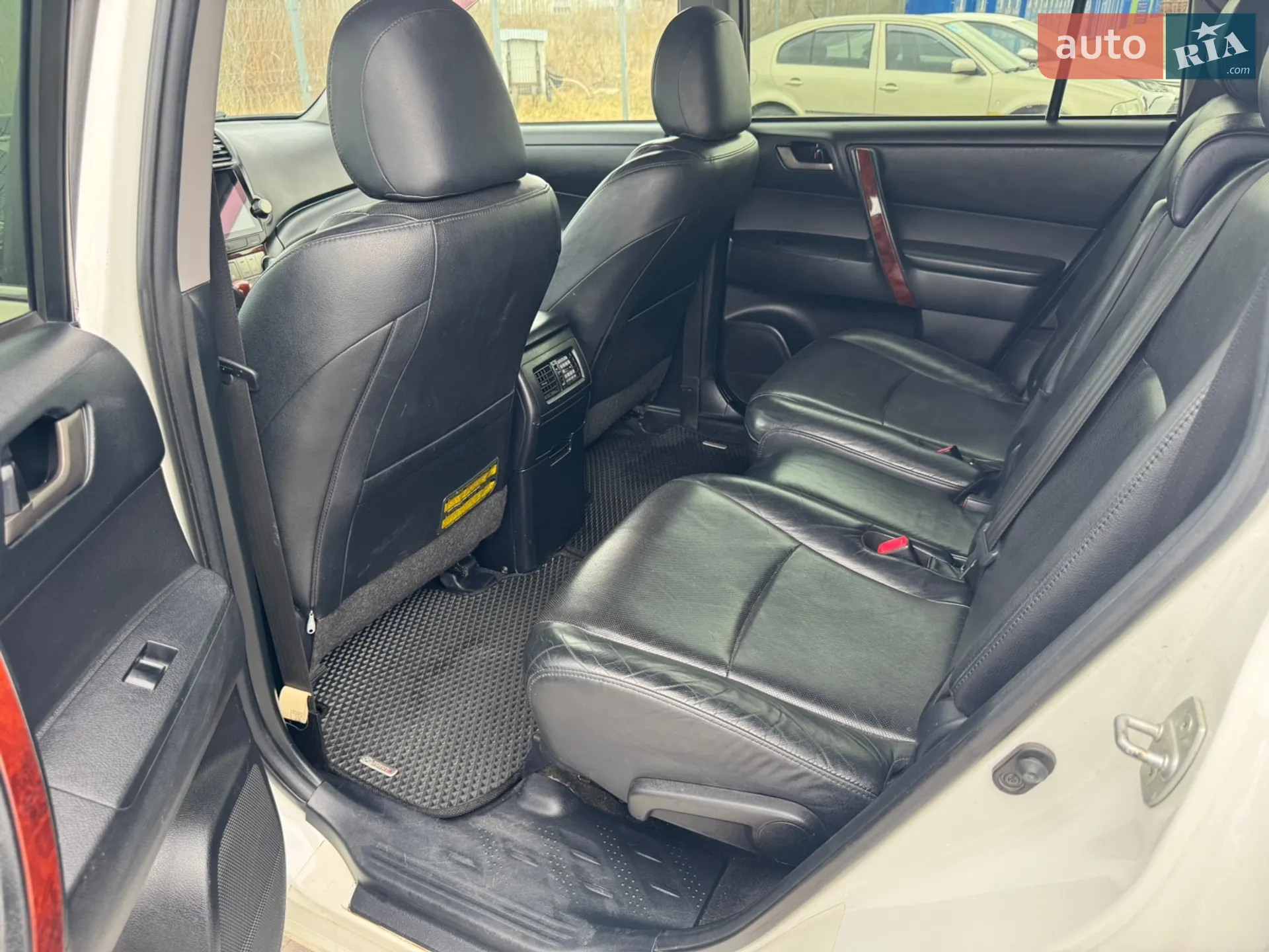 2010 Toyota Highlander - мініатюра 23