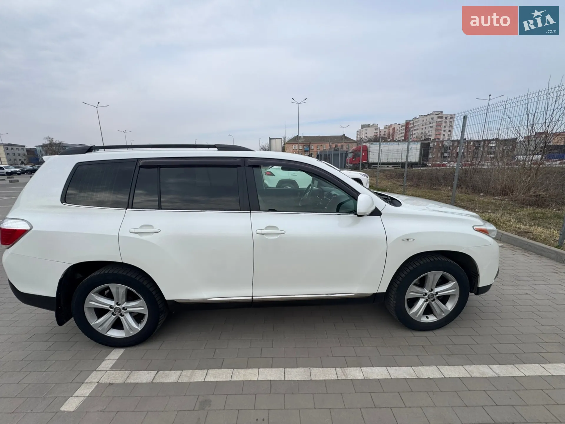 2010 Toyota Highlander - мініатюра 9