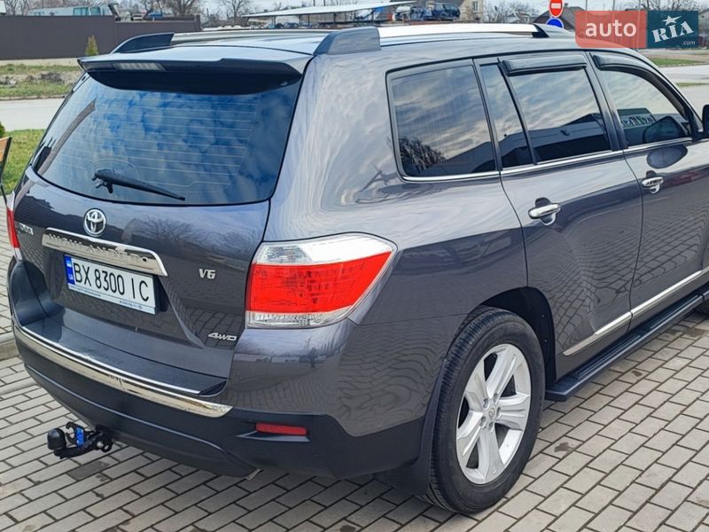 Позашляховик / Кросовер Toyota Highlander 2011 в Кам'янець-Подільському
