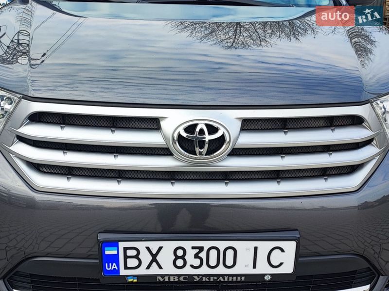 Позашляховик / Кросовер Toyota Highlander 2011 в Кам'янець-Подільському