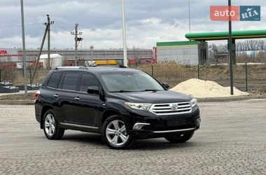 Внедорожник / Кроссовер Toyota Highlander 2014 в Днепре