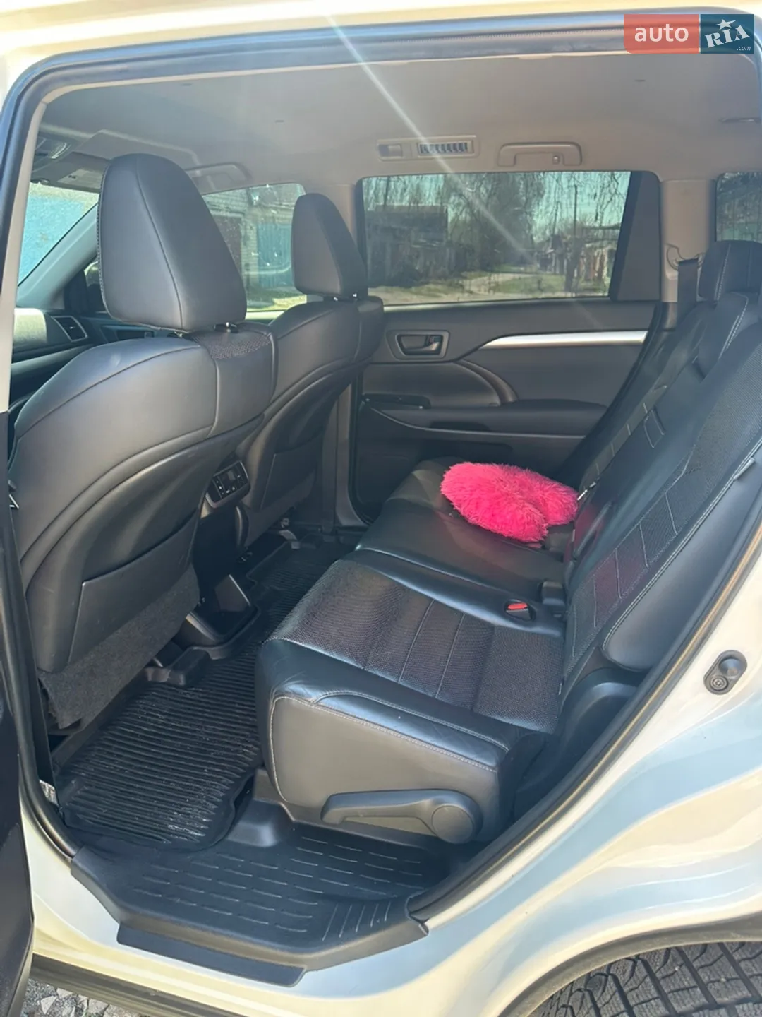 2019 Toyota Highlander - мініатюра 16