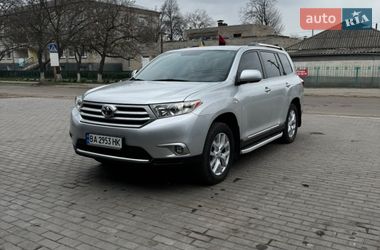 Внедорожник / Кроссовер Toyota Highlander 2011 в Врадиевке