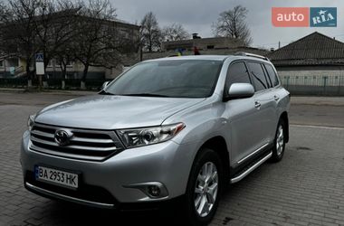 Внедорожник / Кроссовер Toyota Highlander 2011 в Врадиевке