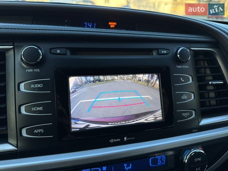 Позашляховик / Кросовер Toyota Highlander 2015 в Києві