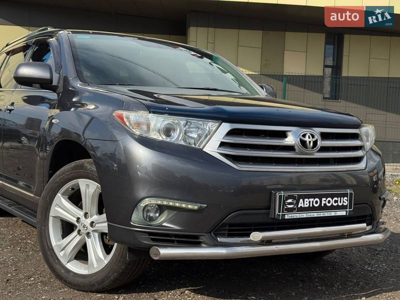 Внедорожник / Кроссовер Toyota Highlander 2012 в Киеве