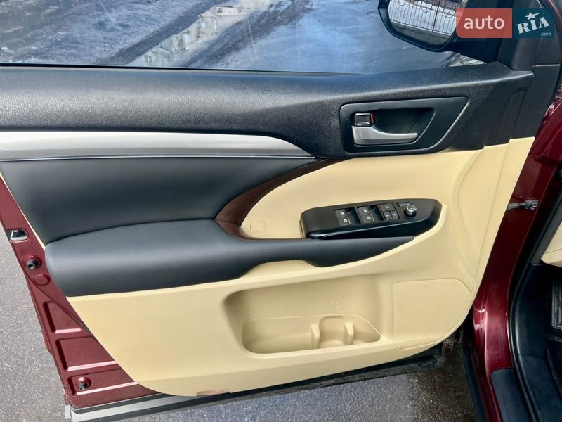 Внедорожник / Кроссовер Toyota Highlander 2014 в Виннице фото 29 Внедорожник / Кроссовер Toyota Highlander 2014 в Виннице