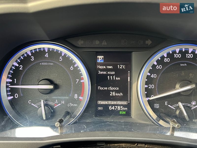 Внедорожник / Кроссовер Toyota Highlander 2018 в Чернигове