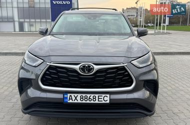 Внедорожник / Кроссовер Toyota Highlander 2023 в Харькове