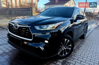 Позашляховик / Кросовер Toyota Highlander 2020 в Хмельницькому