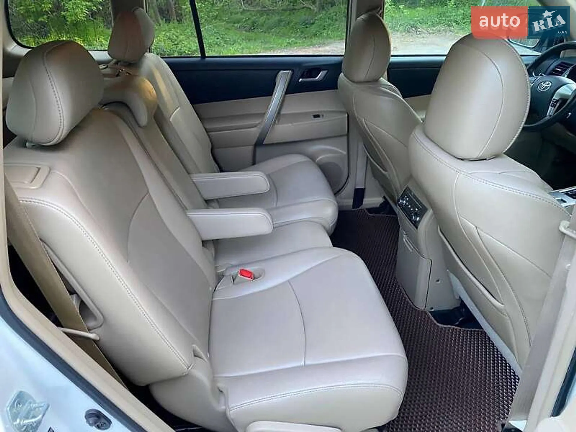 2013 Toyota Highlander - мініатюра 22